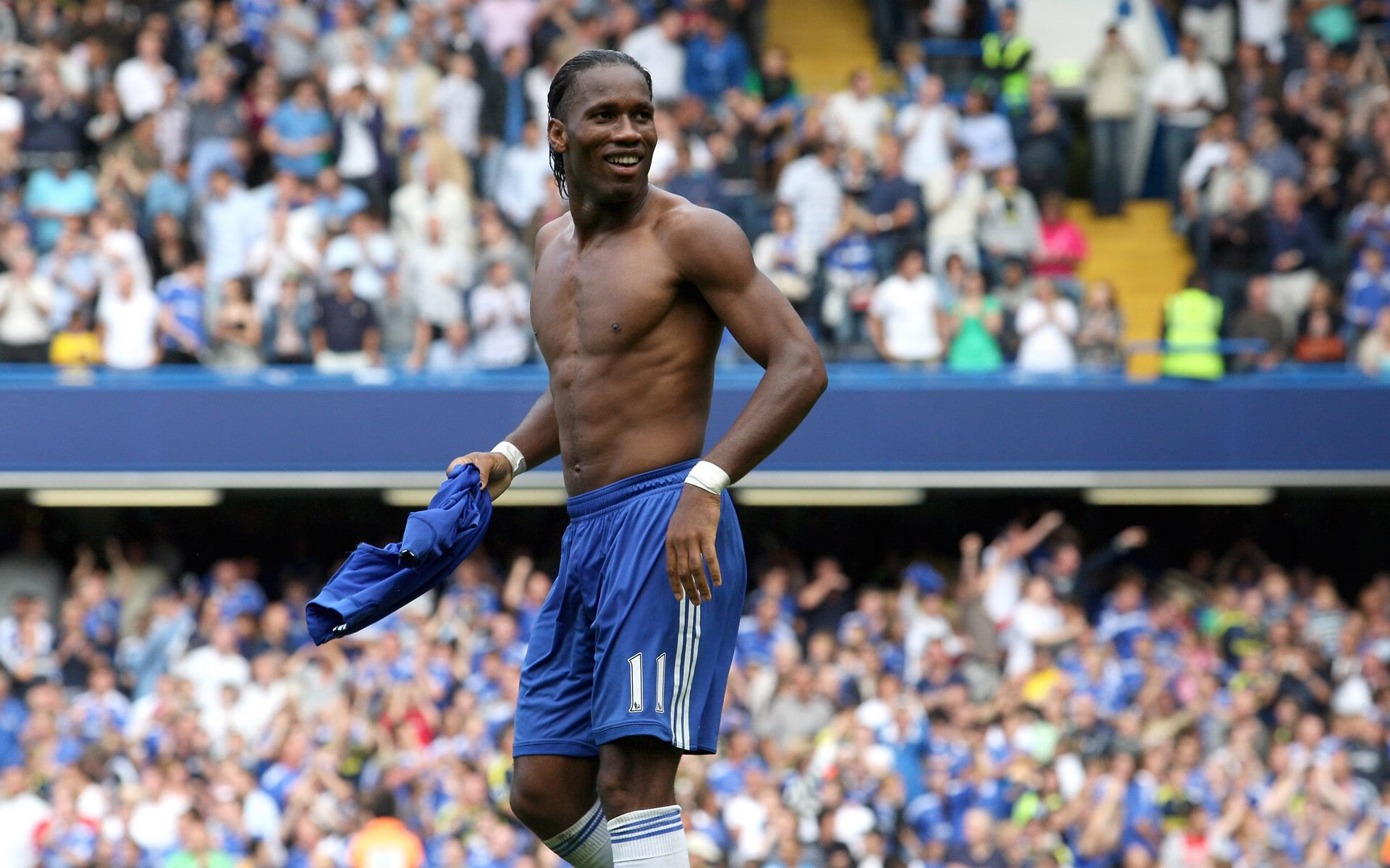 范戴克附体？莱比锡红牛铁闸一手掌控比赛走势，勒沃库森不败金身告破