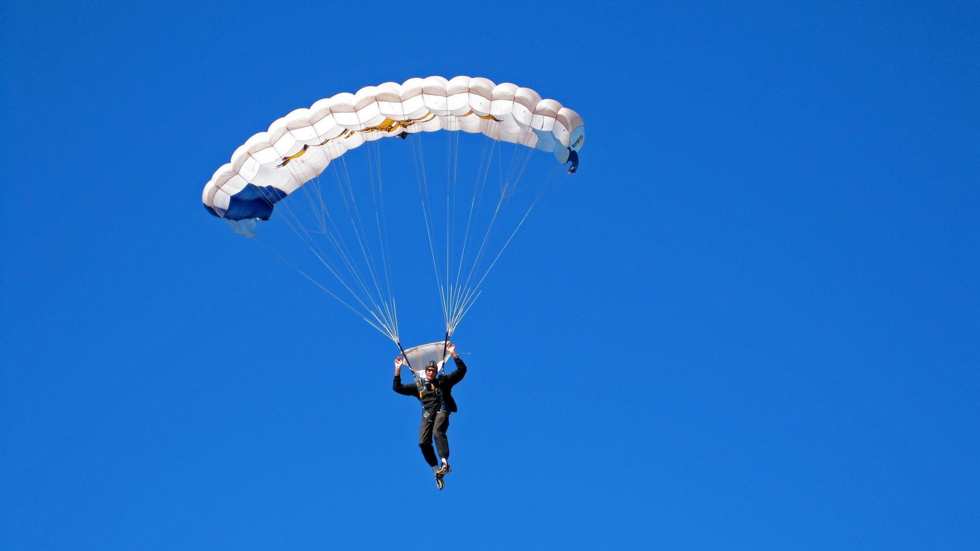 卡塞米罗，喀麦隆生死战，一个巴西人如何用节奏击溃多特蒙德