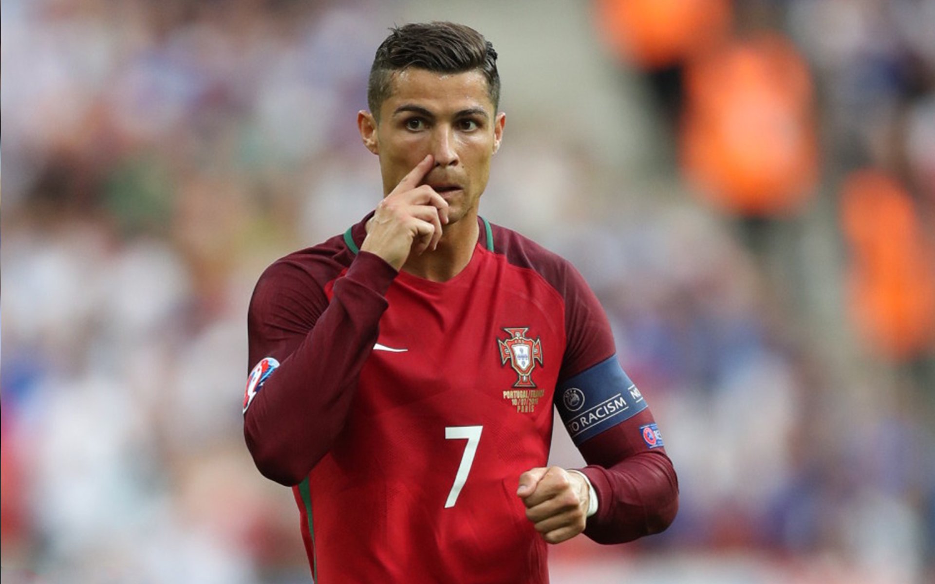 开云体育入口-蓝鹰与女神之战，加维的个人史诗，如何照亮一场战术迷宫