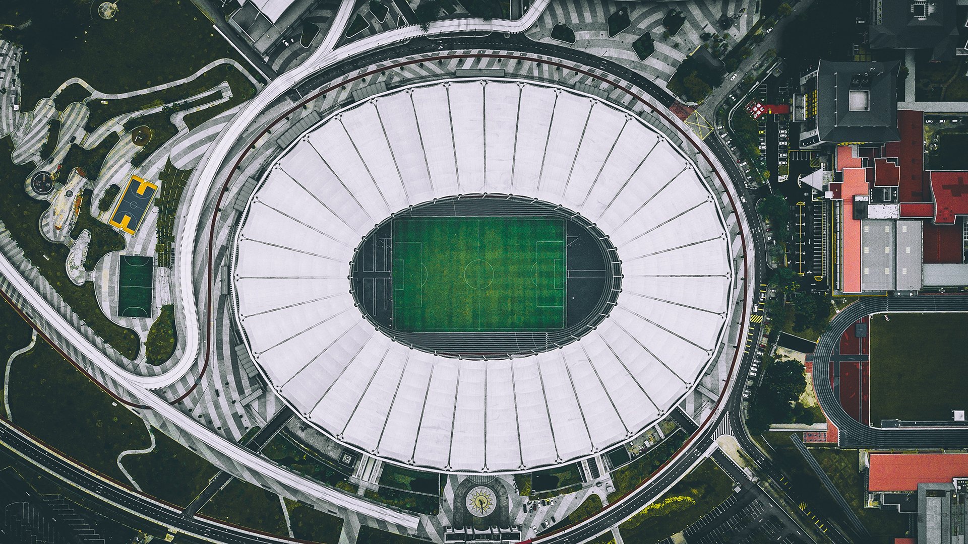 世界杯2026-南美狂飙，2026世界杯关键战，智利破瑞典铁桶，加维荣耀带队